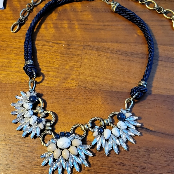 Chloe & Isabel necklace with 2 chains - Picture 1 of 4